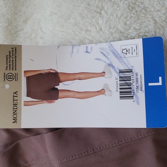 MONDETTA | NWT Ladies' Active Walking Short Size Large - Picture 5 of 7